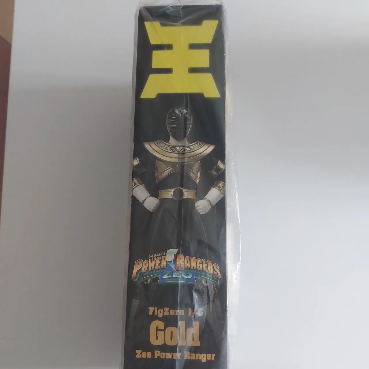 Power Ranger Gold Zeo - Threezero escala 1/6 - Foto 3