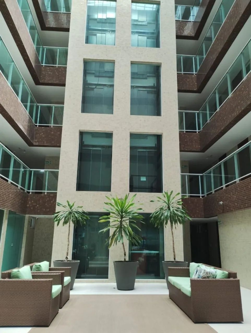 Flat com 1 dormitório para alugar, 19 m² por R$ 2.200/mês - Intermares - Cabedelo/PB