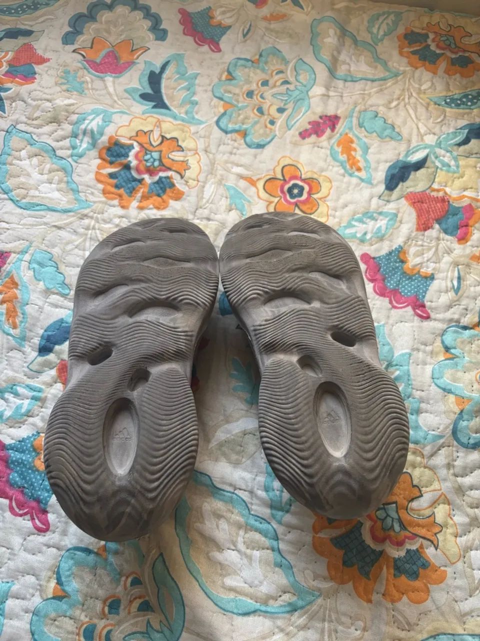 Yeezy foam runner mx granite original  - Foto 3