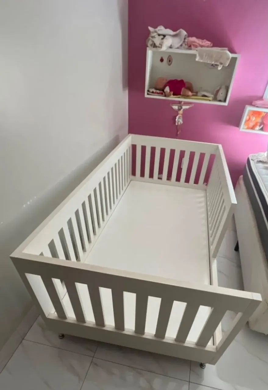 cama montessoriana infantil