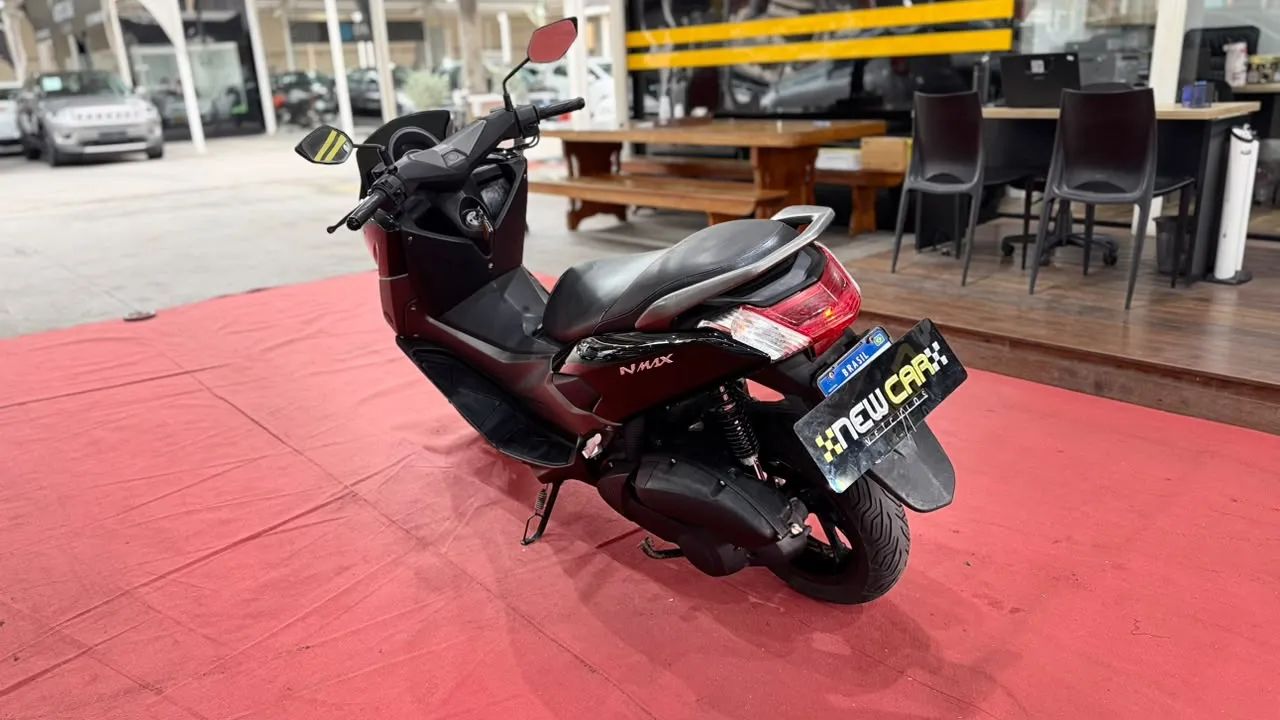 Yamaha NMax 160 cc  - Foto 4