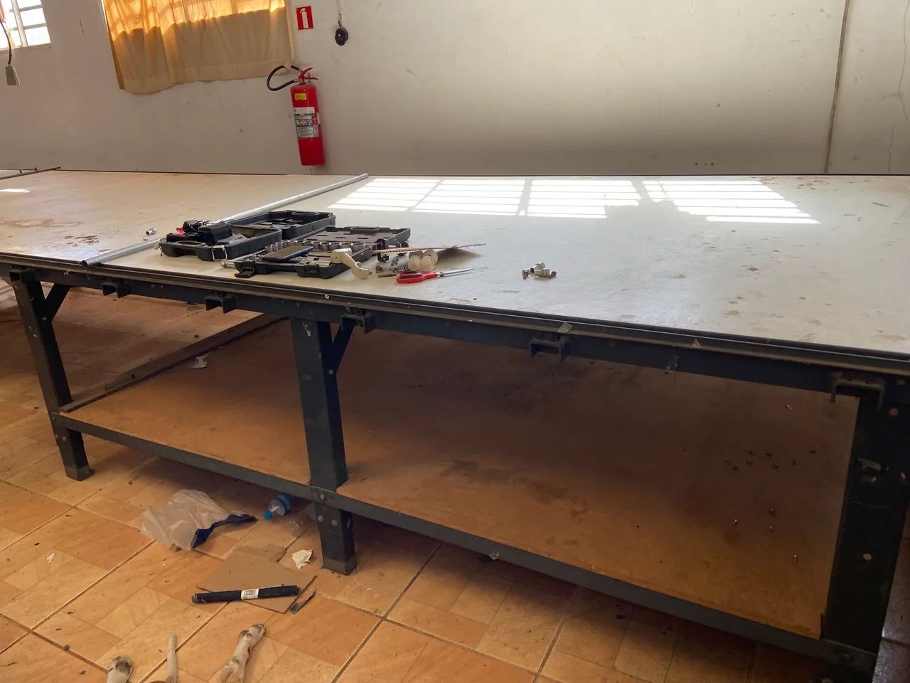 Mesa de corte industrial à venda - aceita propostas - Foto 3