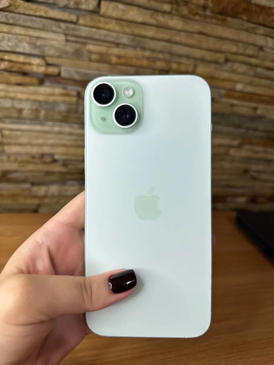 iPhone 15 plus 