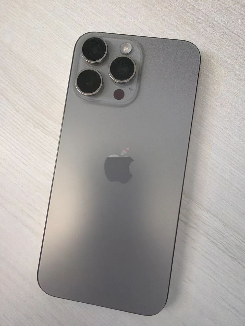 iPhone 15 PRO MAX - Incrível 