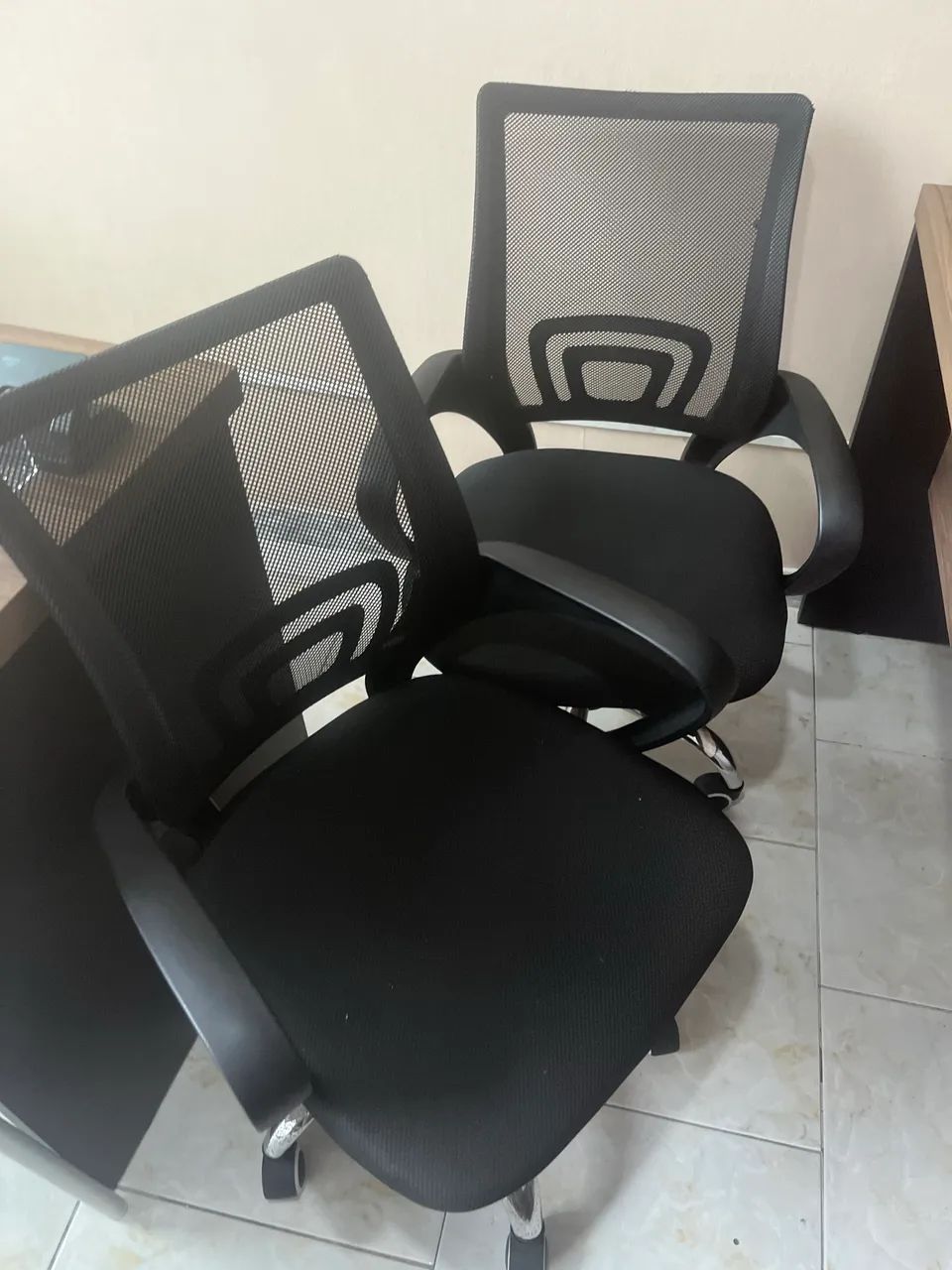 2 cadeiras para escritório  - Foto 4