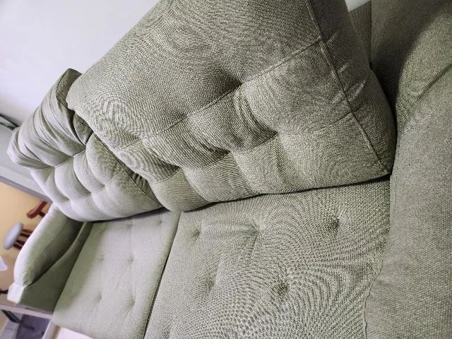 Sofa retrátil  4 lugares em perfeitas condições 