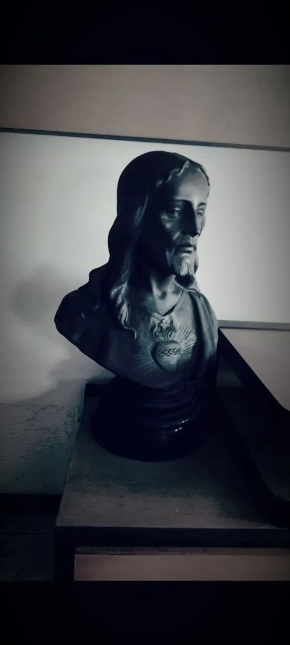 Antiguidade busto em bronze Sagrado Coração  - Foto 2