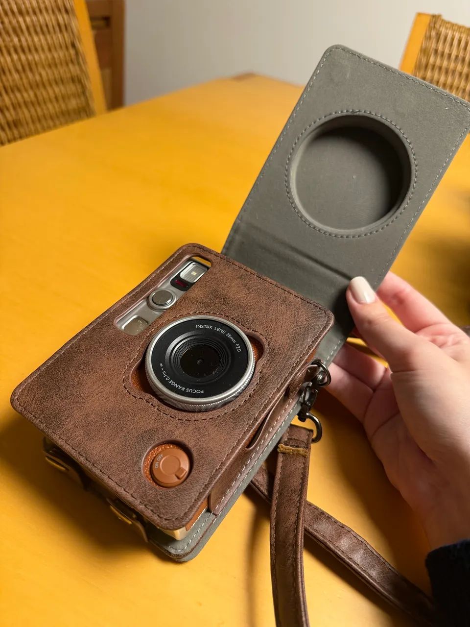 VENDO INSTAX MINI EVO MARROM + BOLSA  - Foto 4