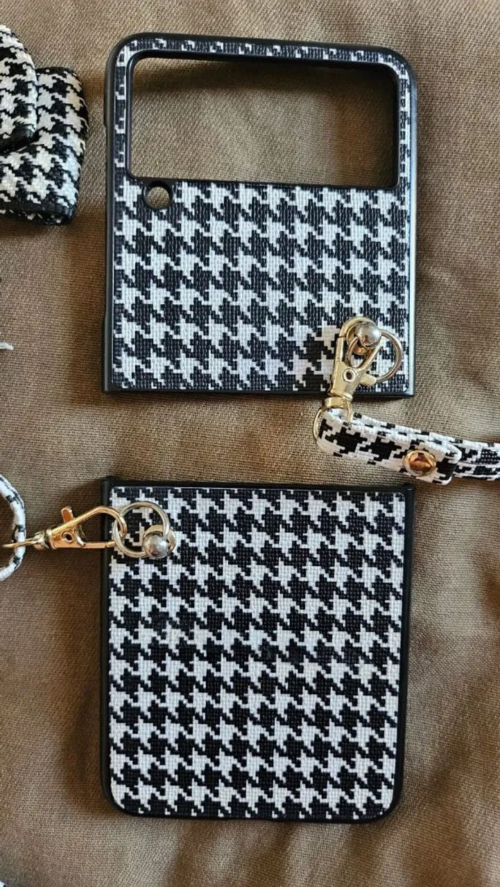 Capa com corda para Samsung z Flip 3 - Foto 2