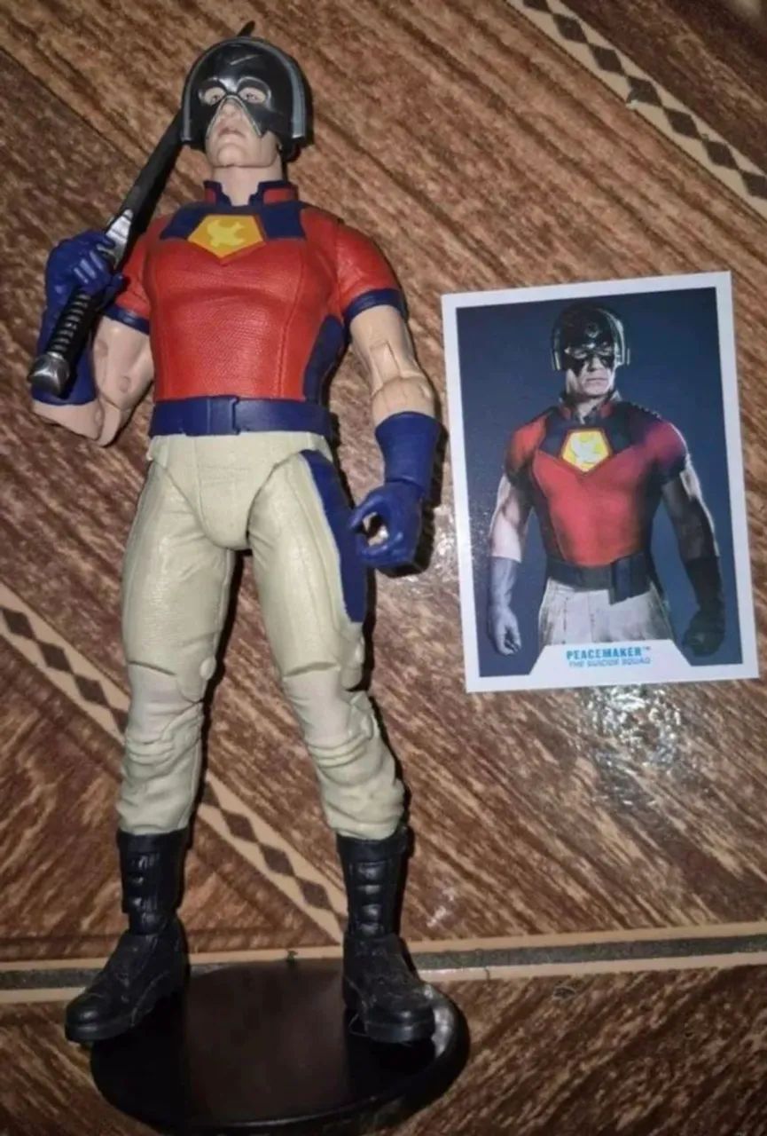 Pacificador dc multiverse mcfarlane 