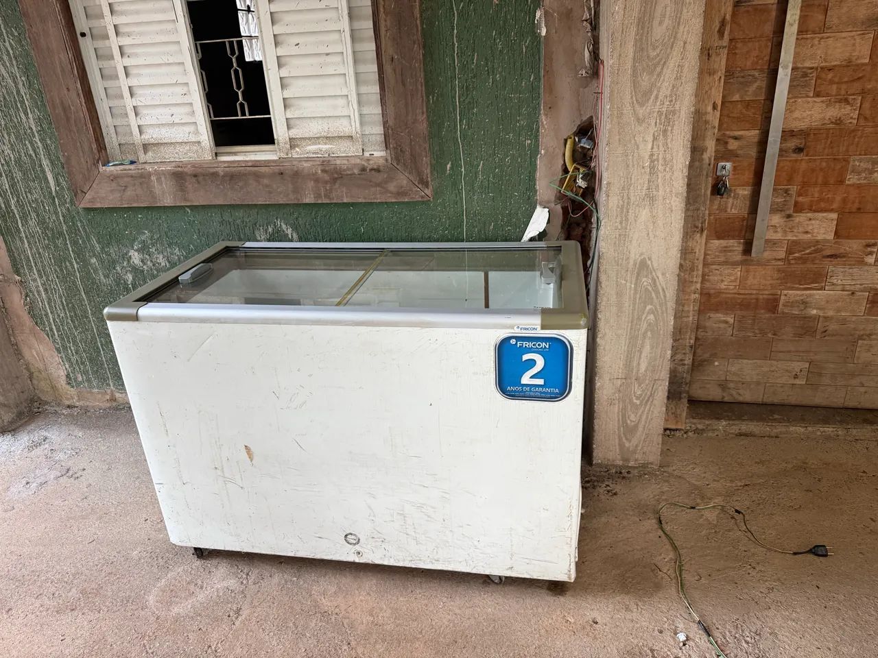 Freezer Horizontal Expositor HCEB 411 220v - Geladeiras e Freezers