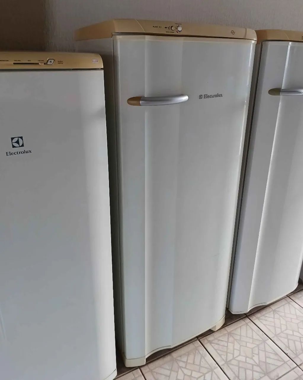 Geladeira Electrolux Degelo Mágico RDE 32 Super + Entrega grátis em Sorocaba - Foto 2