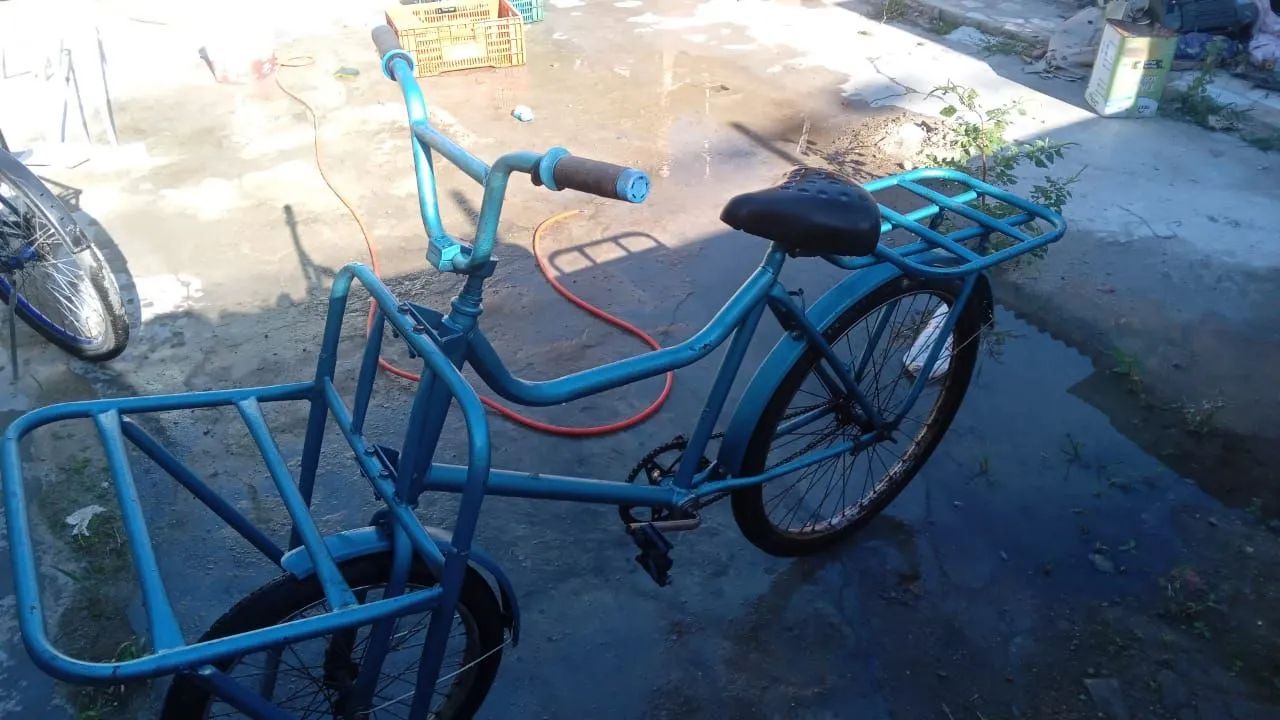 Bicicleta de carga com contra pedal em ótimo estado  - Foto 4