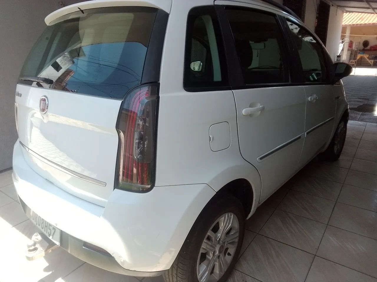 Fiat Idea Essence 1.6 Flex 16V 5P 2014 - Foto 5