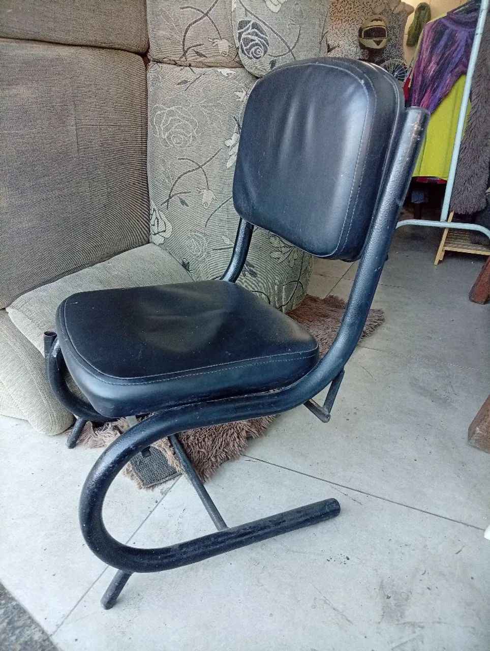 Cadeira de manicure 80,00 - Foto 2
