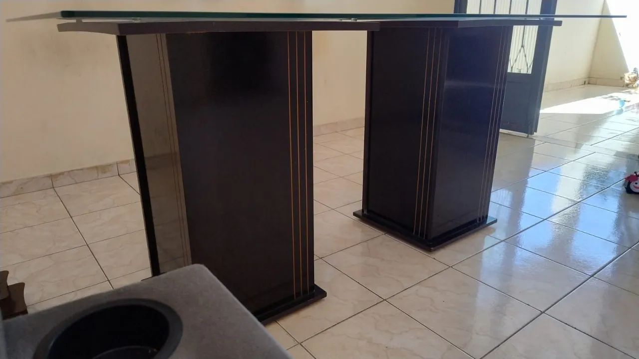 Mesa de vidro de 6 cadeiras - Foto 3