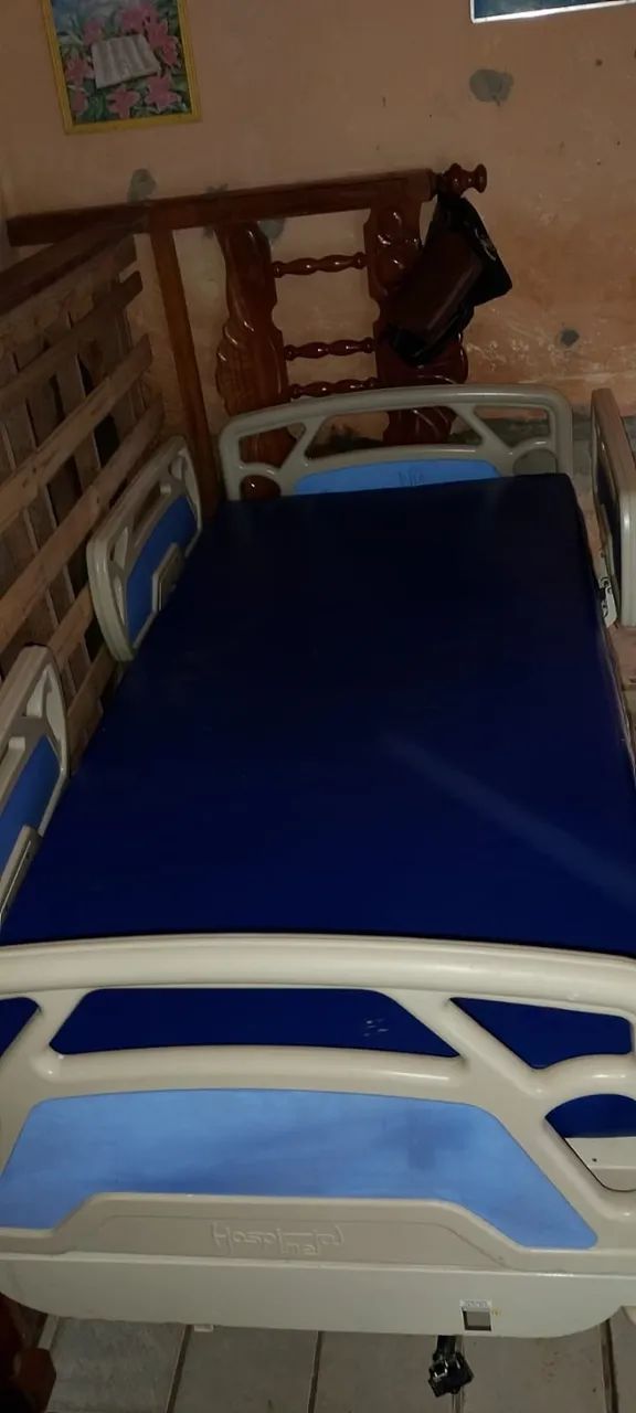Cama elétrica hospitalar com colchão 