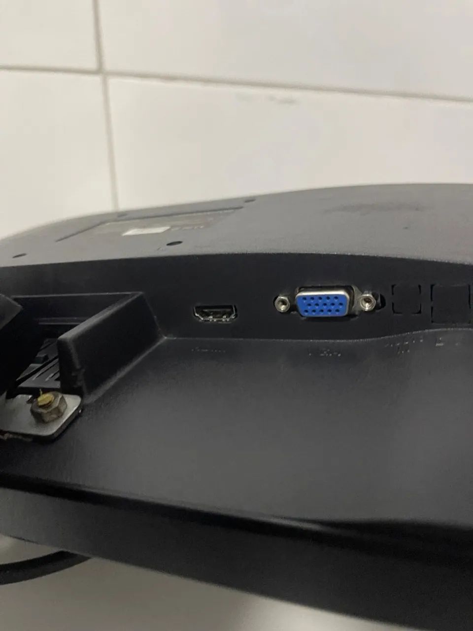Monitor de computador 19? led com hdmi e VGA  - Foto 5