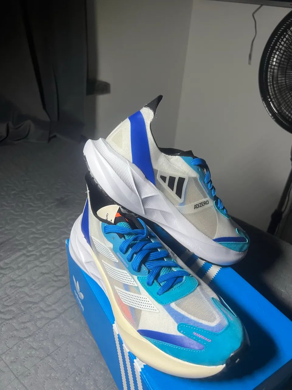 Tênis adidas  - Foto 3