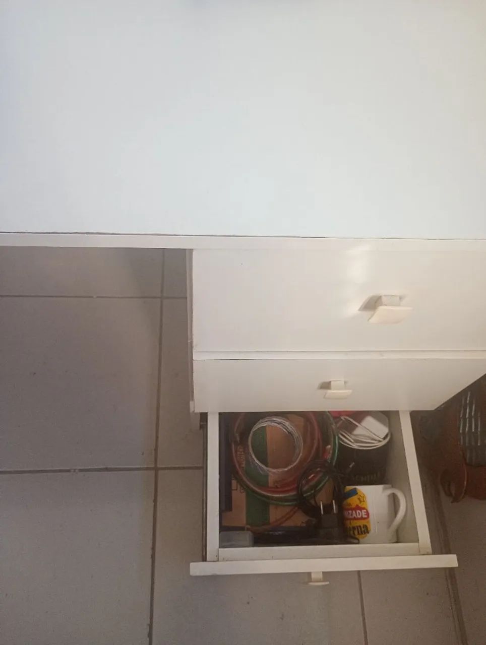 Escrivaninha 100% MDF com rodinhas - Foto 5