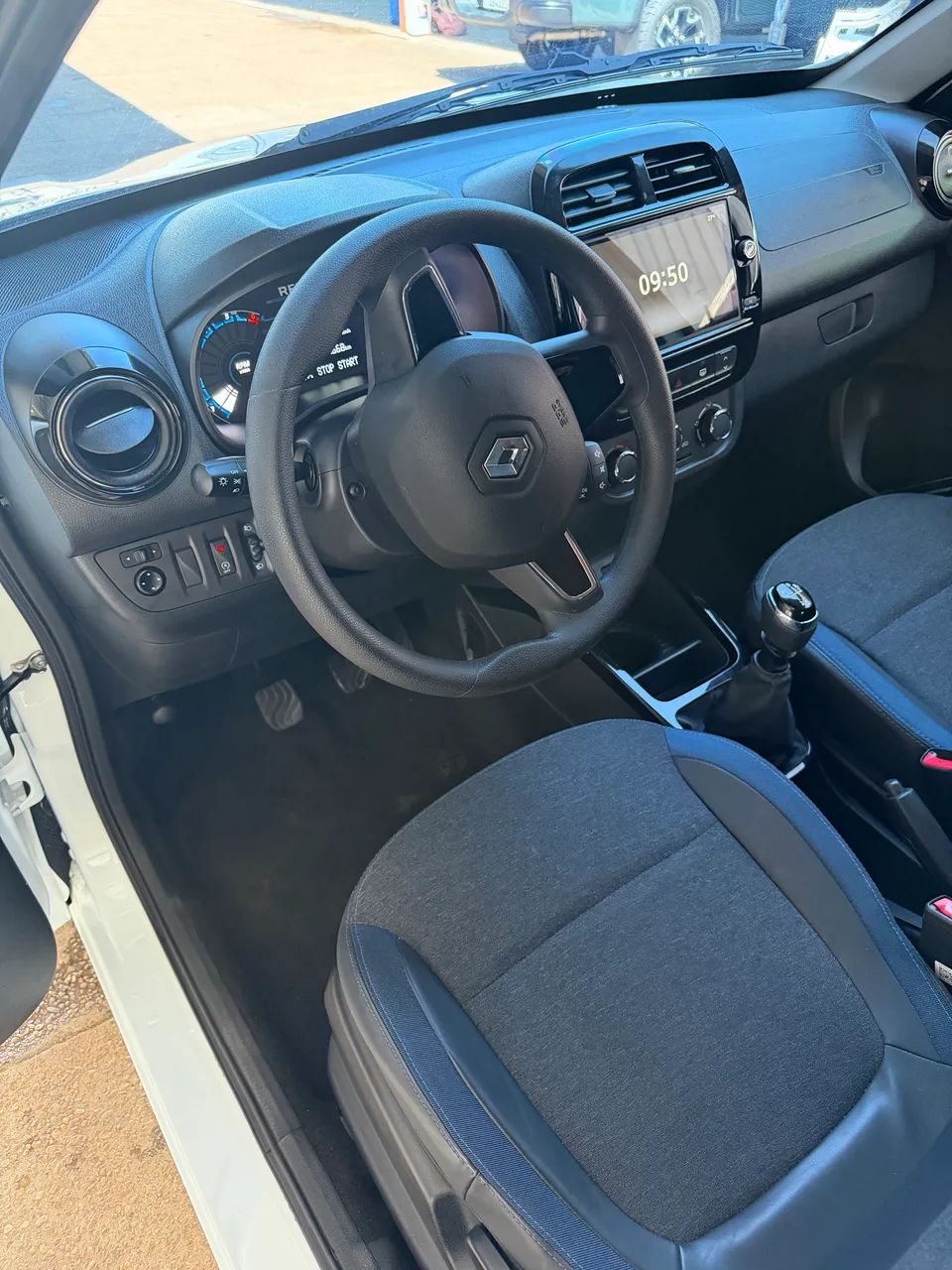 Renault Kwid Intense 1.0 Flex 12V 5P Mec. 2026 - Foto 4