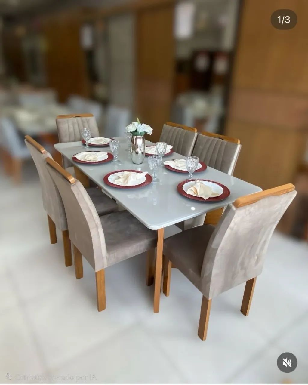 Mesa de jantar MUITO NOVA