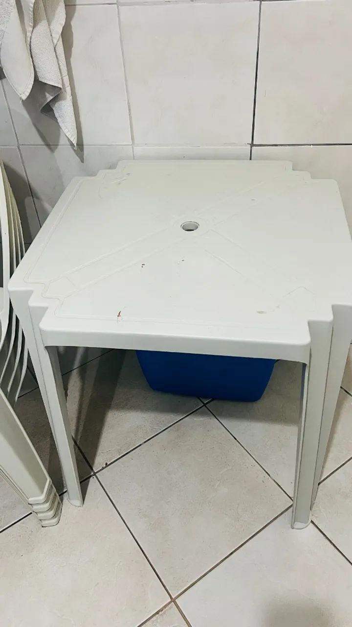 Mesa com 4 cadeiras  - Foto 4