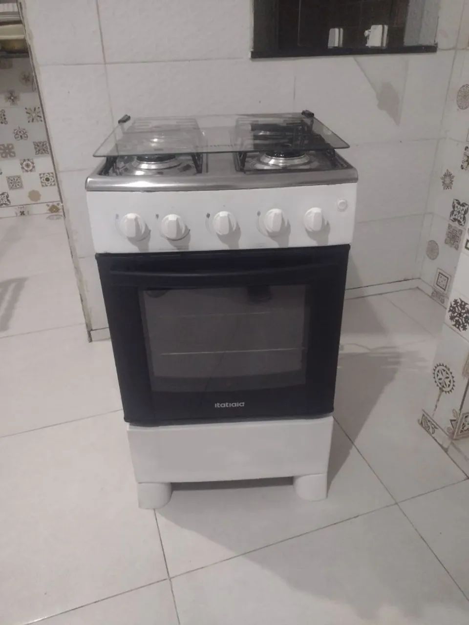 Vendi fogão de 4 bocas funcionando  - Foto 4