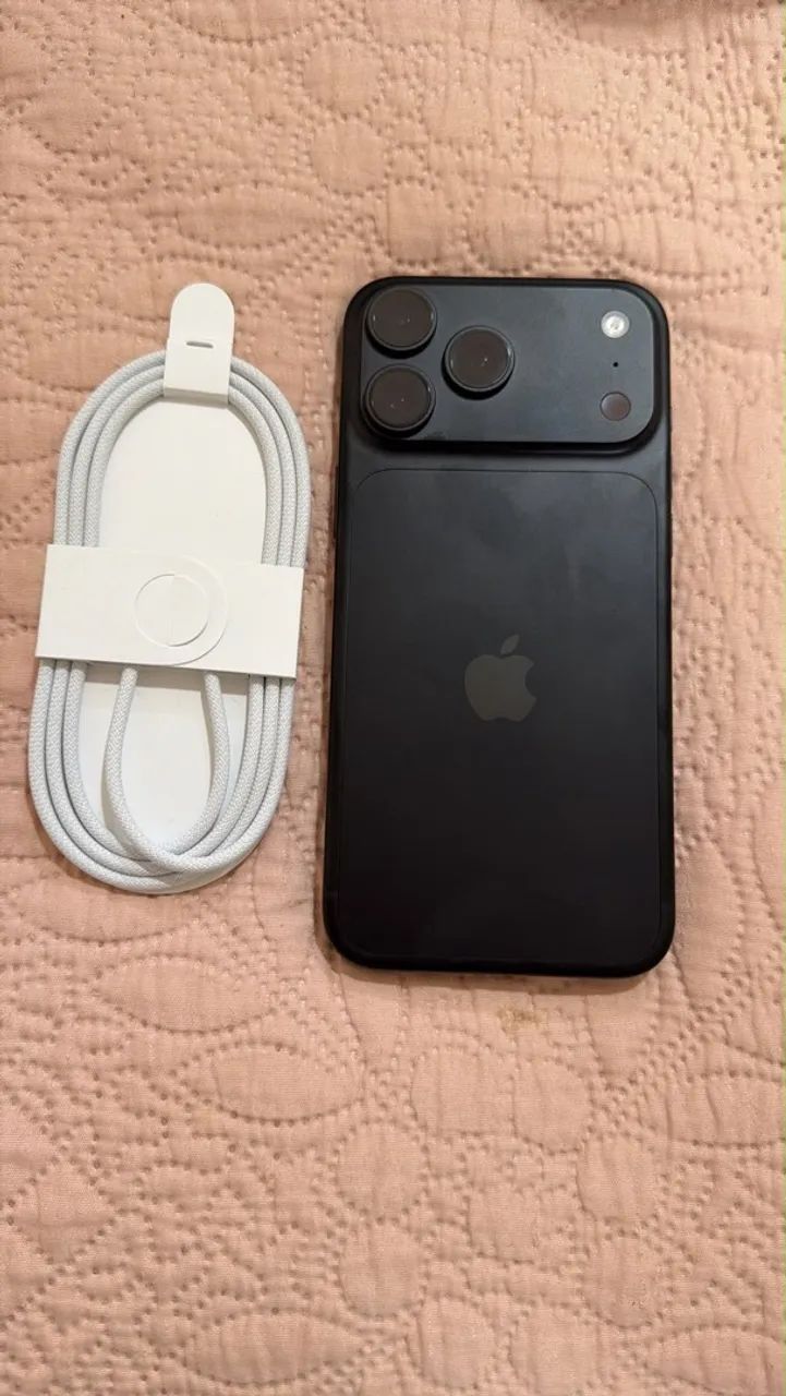 18 pro max 256gb nunca foi ativado 