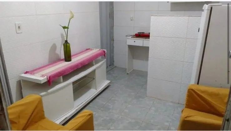 Alugo Kitnet mobiliada na Ponta Grossa