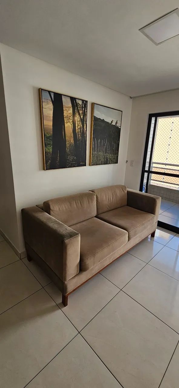 Sofá Moderno e Muito Confortável (1.90 m x 90cm)  - Foto 3