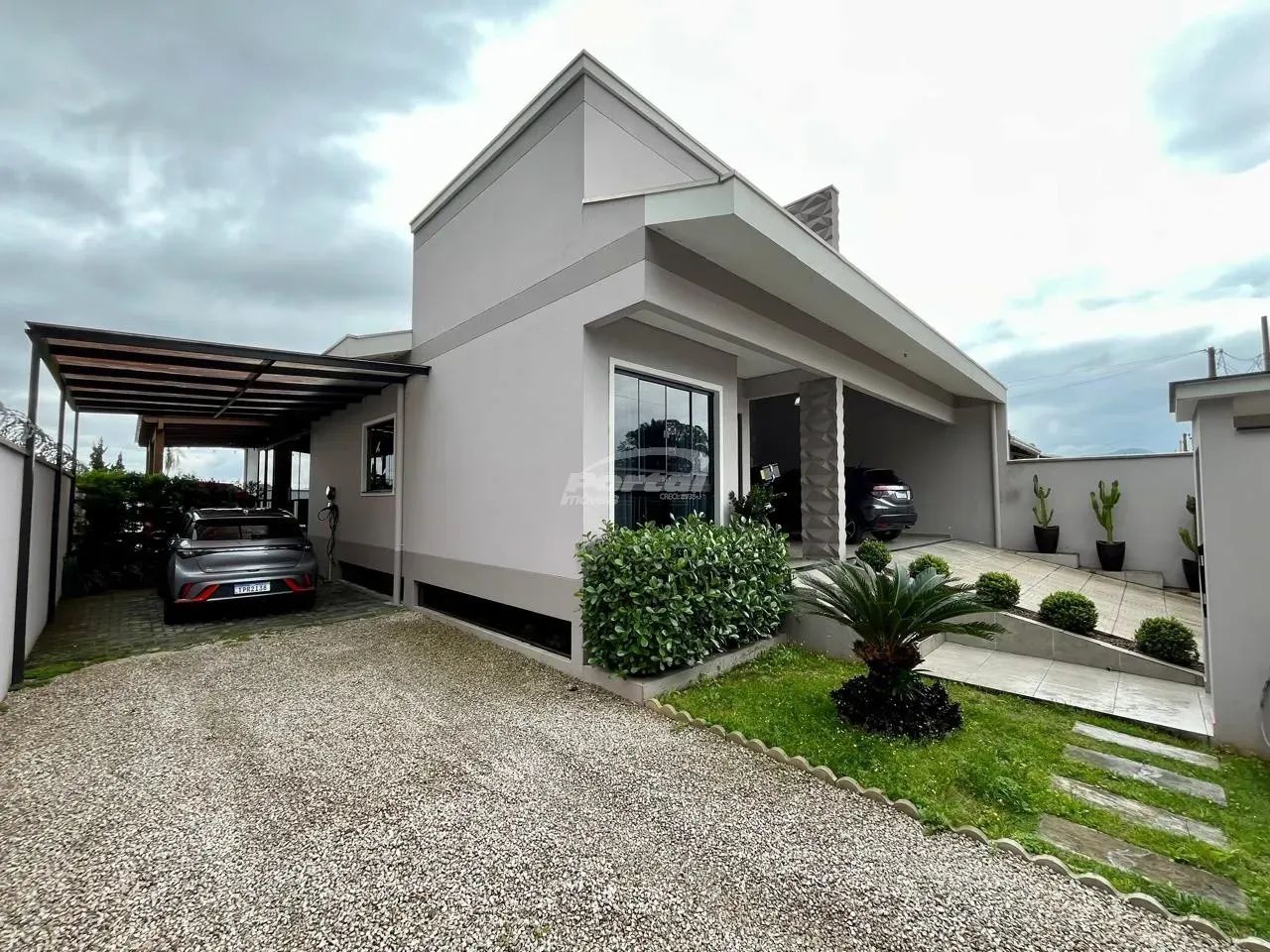 Casa de Alto Padrão  Sofisticação, Conforto e Exclusividade