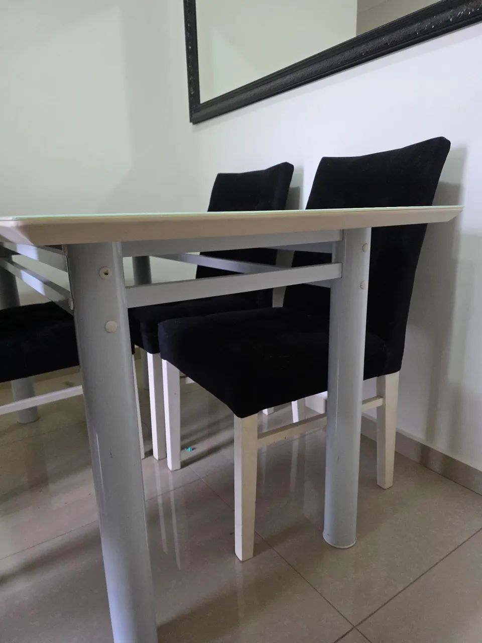 Mesa Jantar tampo em vidro 4 cadeiras - Foto 3
