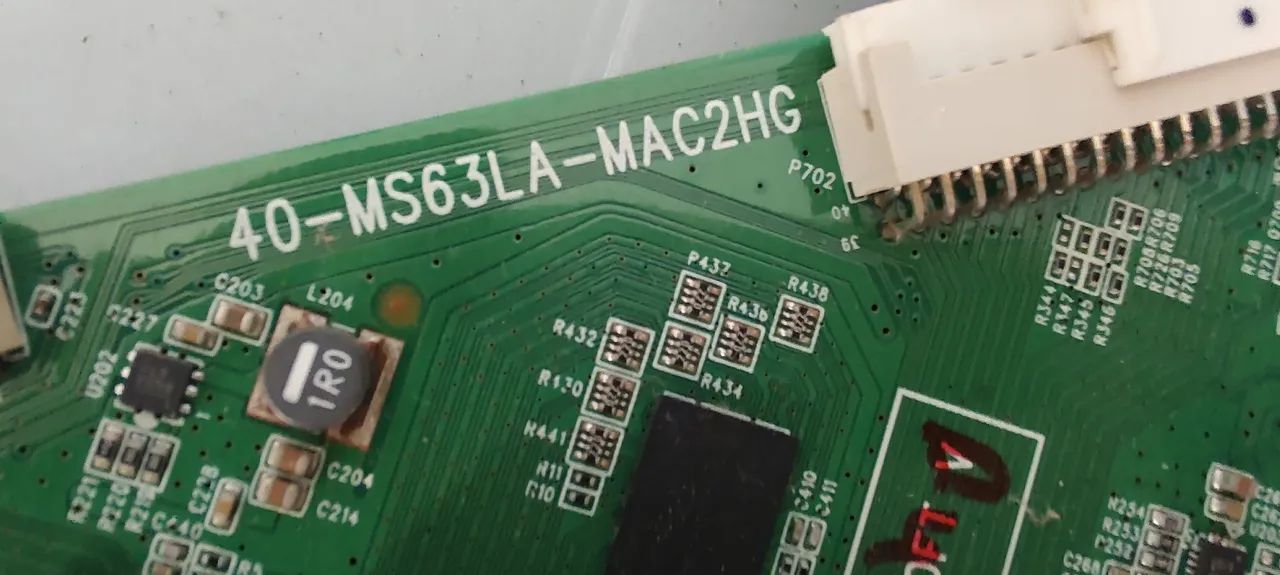 Placa principal Philco PH39e53sg usada funcionando  - Foto 4
