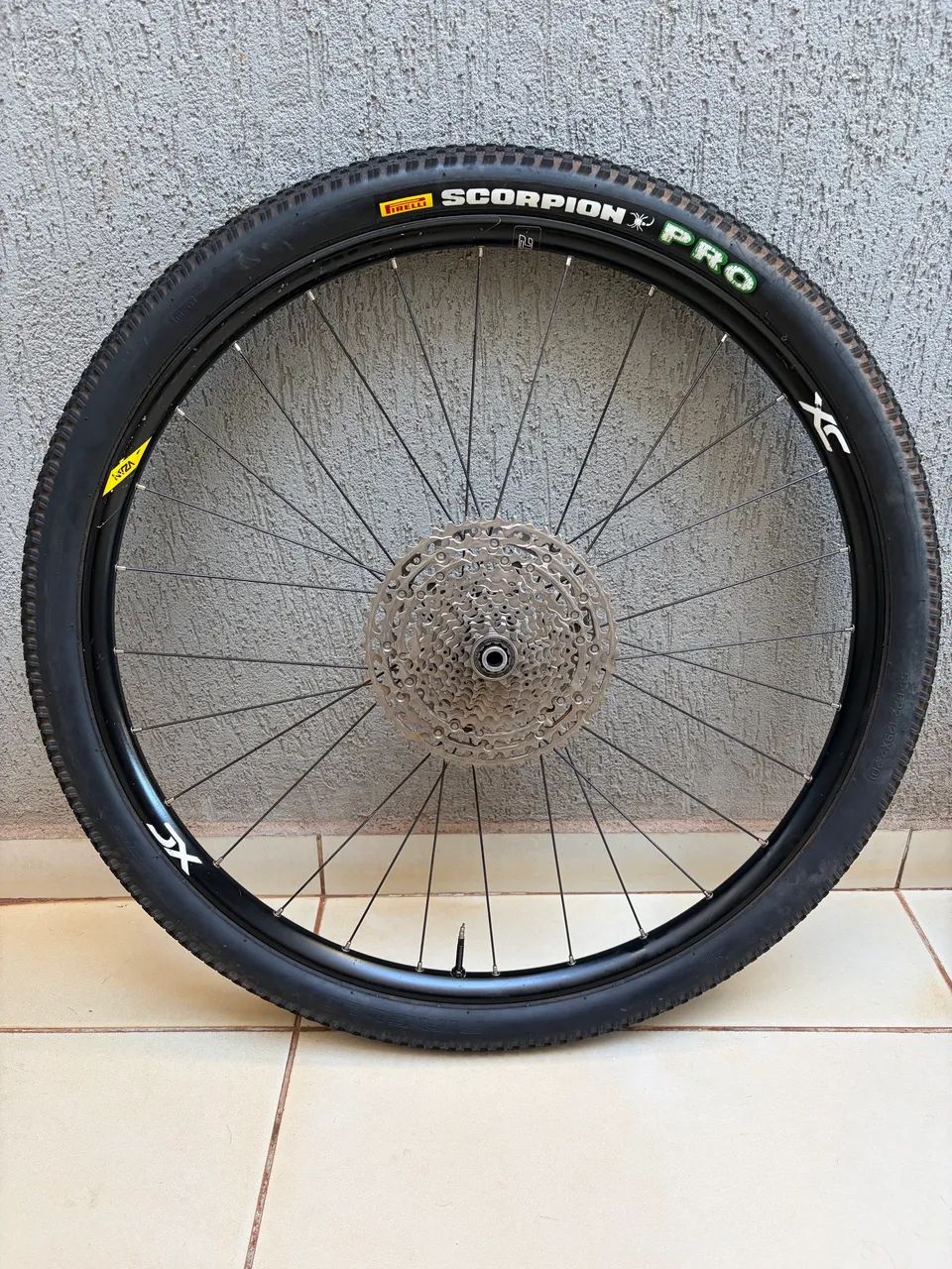 Roda 29 com Pneu  - Foto 4