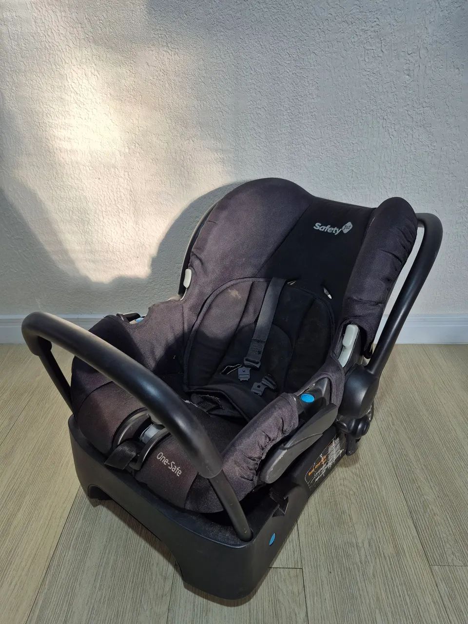 Carrinho Safety com bebe conforto  - Foto 2
