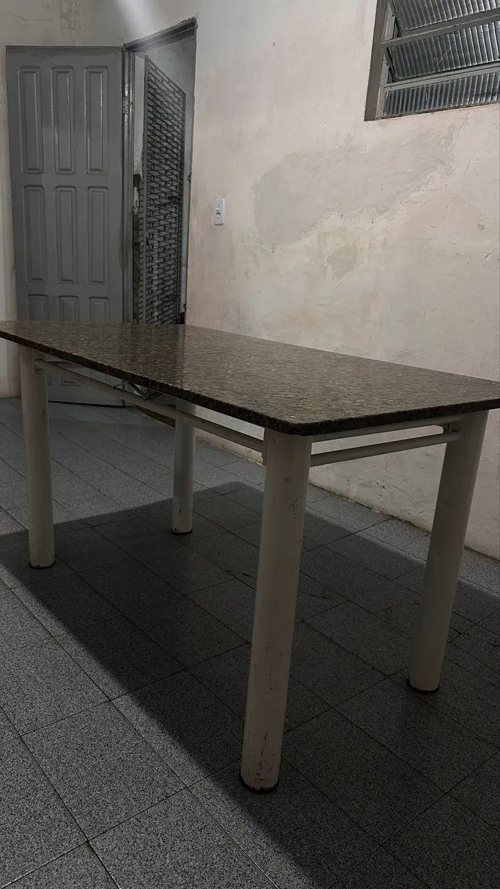 Mesa com pedra de mármore para 6 cadeiras - Foto 2