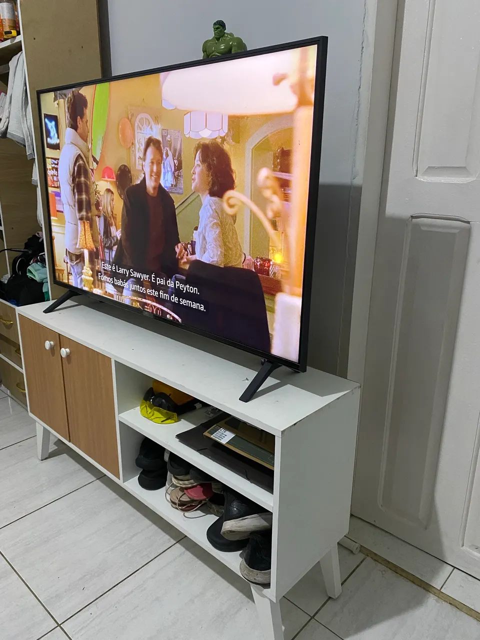Vendo tv50 nova com rack  - Foto 3