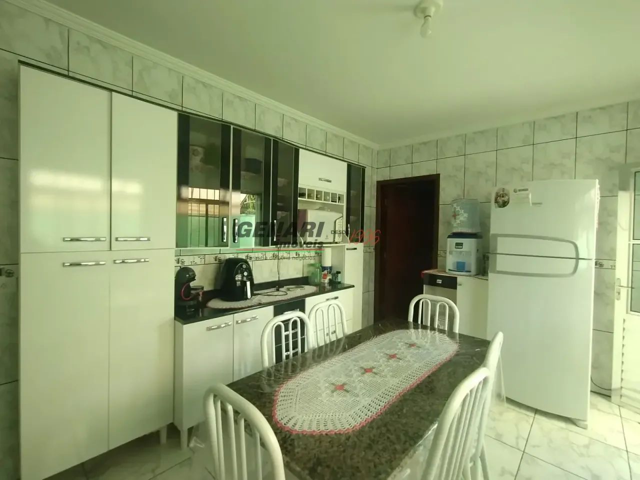 Sobrado a venda com com 3 quartos e quintal - Jardim Morada do Sol, Indaiatuba, SP