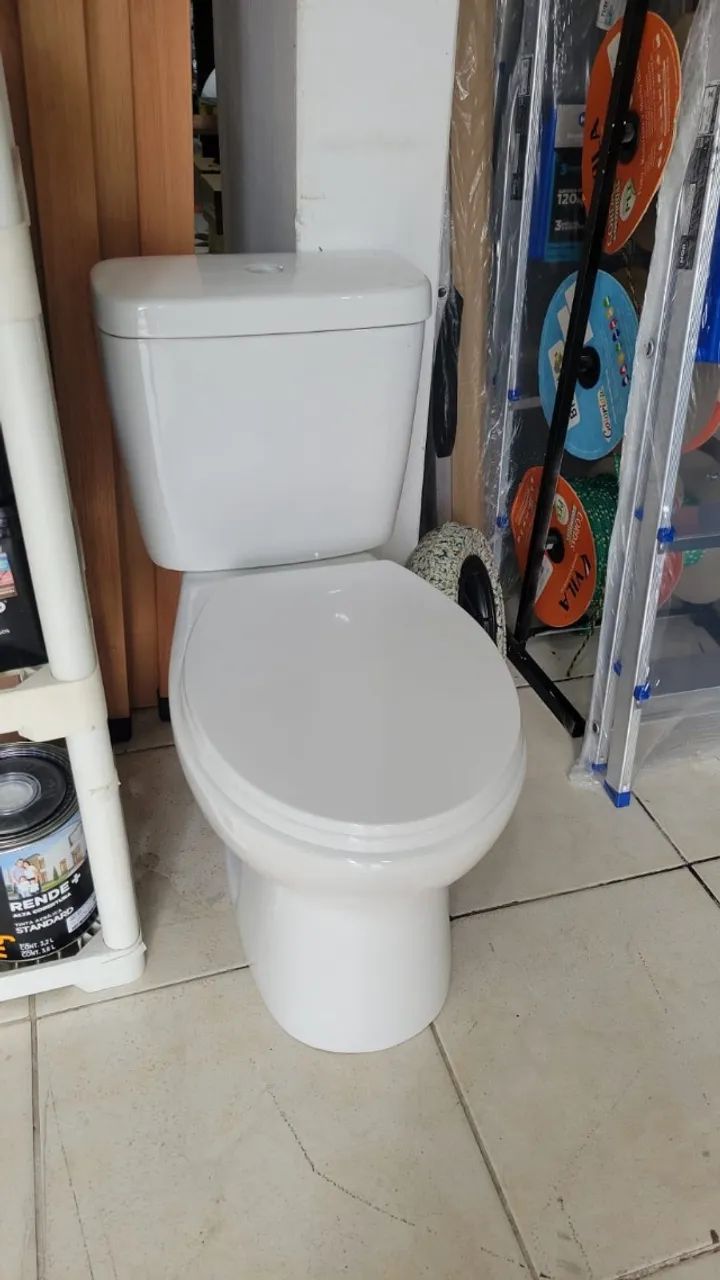Vaso Sanitário Bella C/  Caixa Acoplada E Assento  - Foto 2