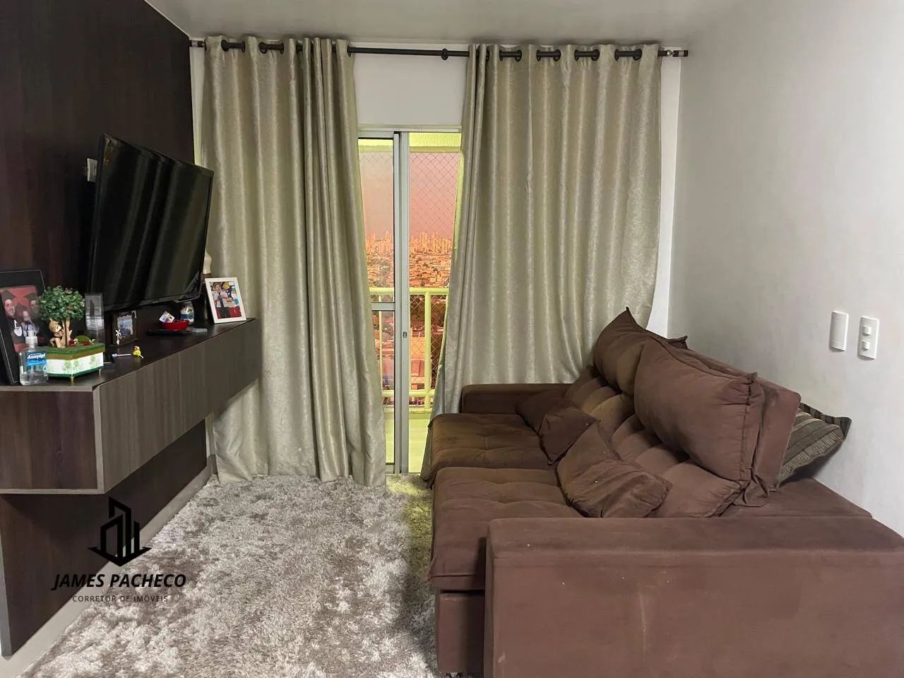 Apartamento de 3 Quartos sendo 1 Suíte - Salas amplas e Varanda - Foto 2
