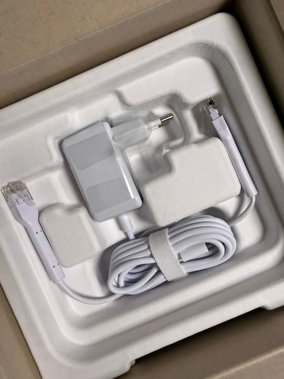Ubiquiti UniFi Cloud Gateway Ultra (UCG-Ultra) - Foto 4