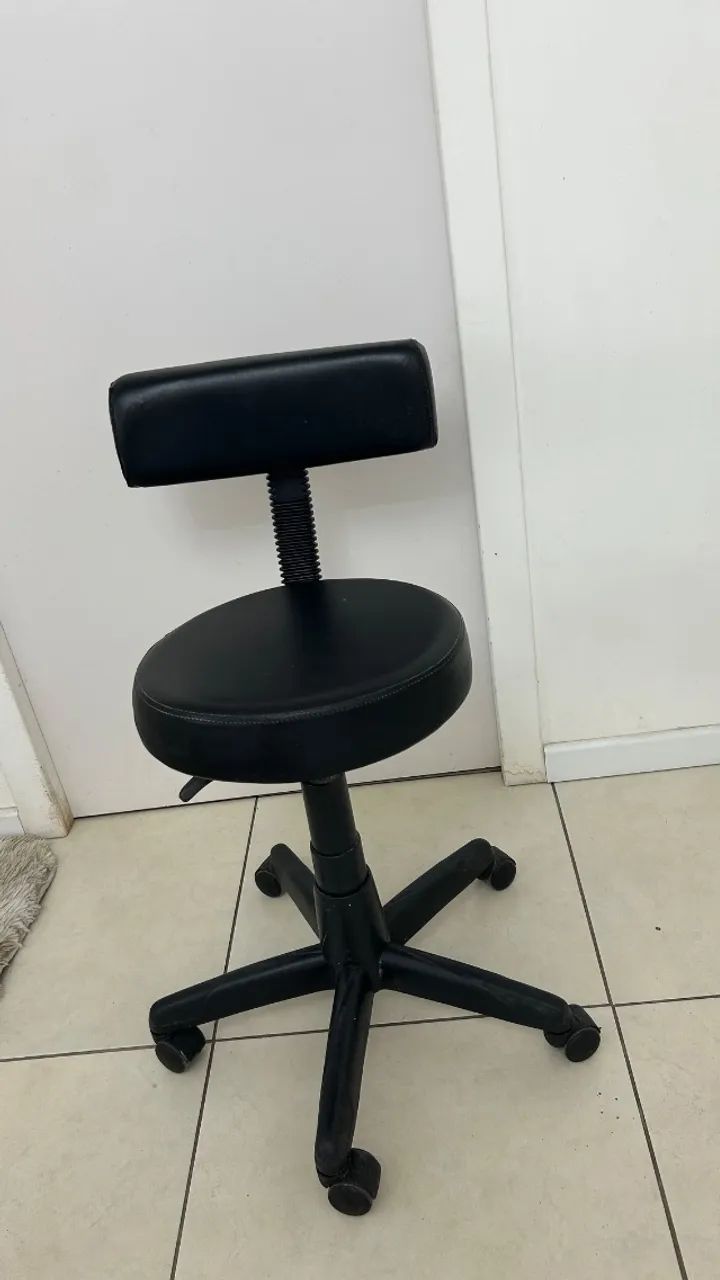Mocho giratório com encosto  - Foto 2
