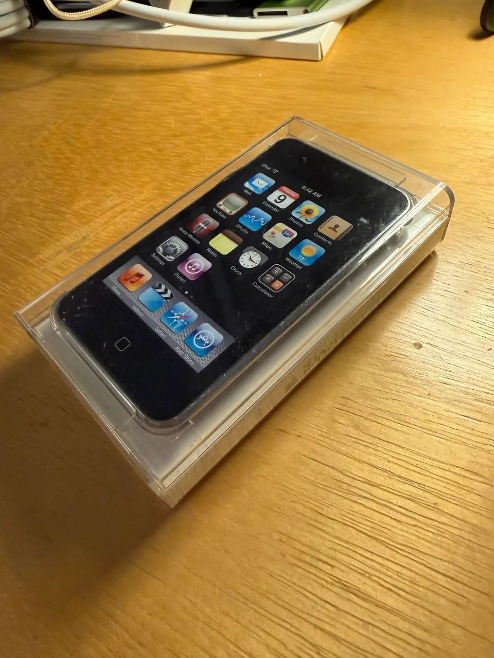 Apple iPod Touch 3a Geração - 8GB - Preto - Aparelhos de Som