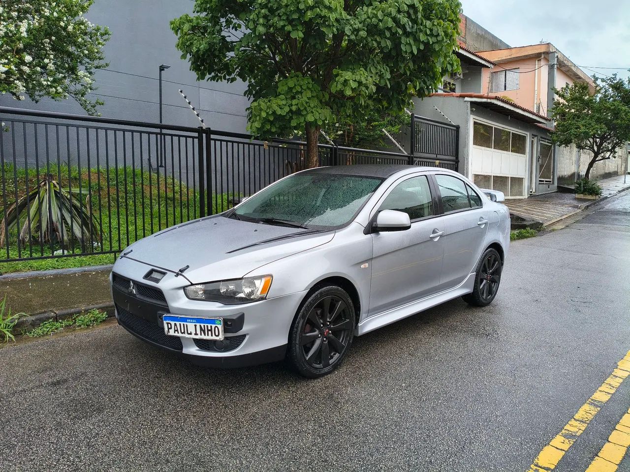 Mitsubishi Lancer 2012