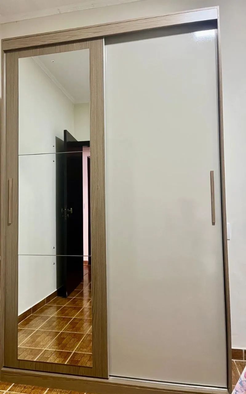 Guarda-roupa de Solteiro - Foto 2