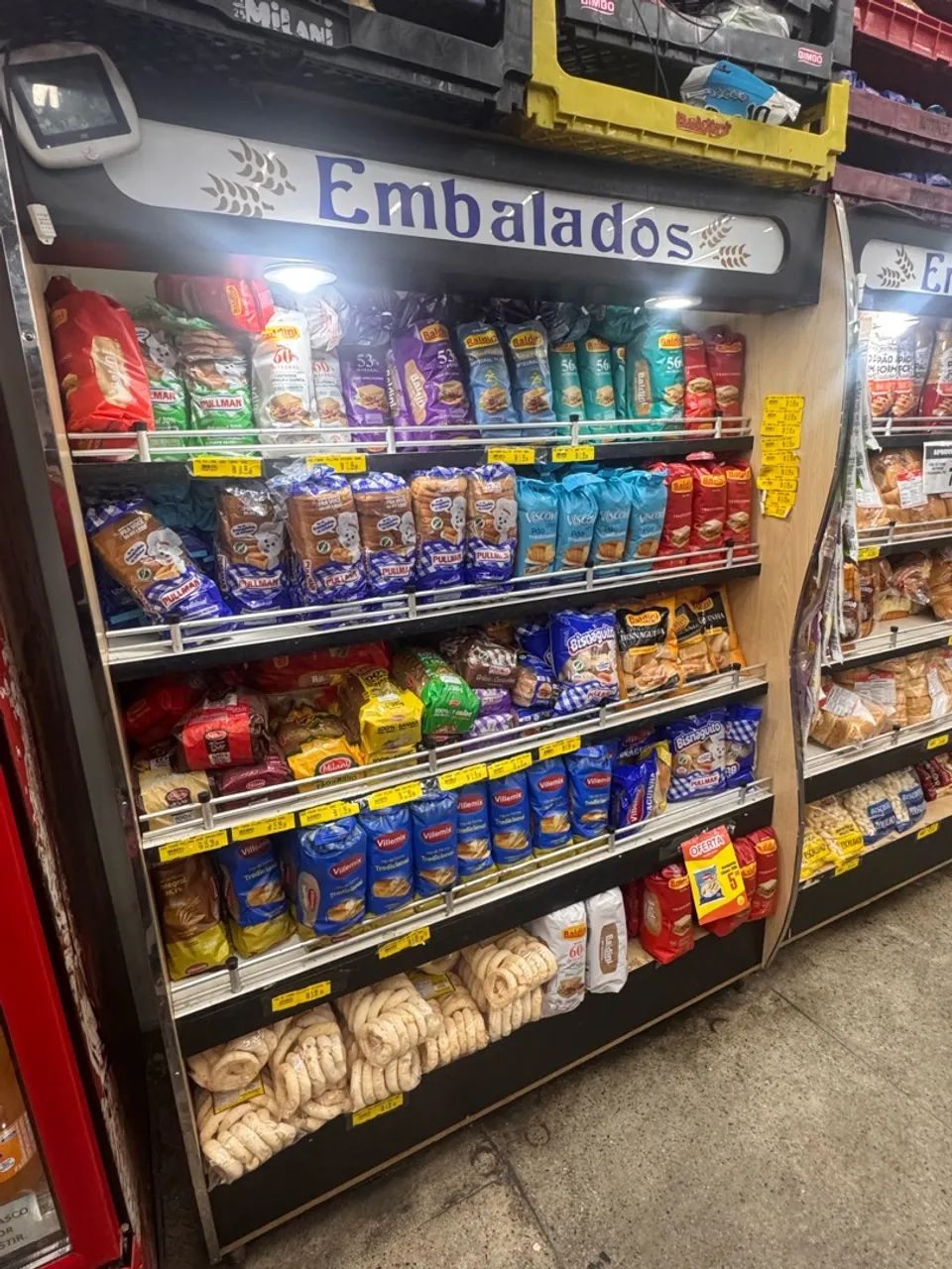 EXPOSITOR AUTO SERVIÇO VASCA DE PÃO EMBALADOS 