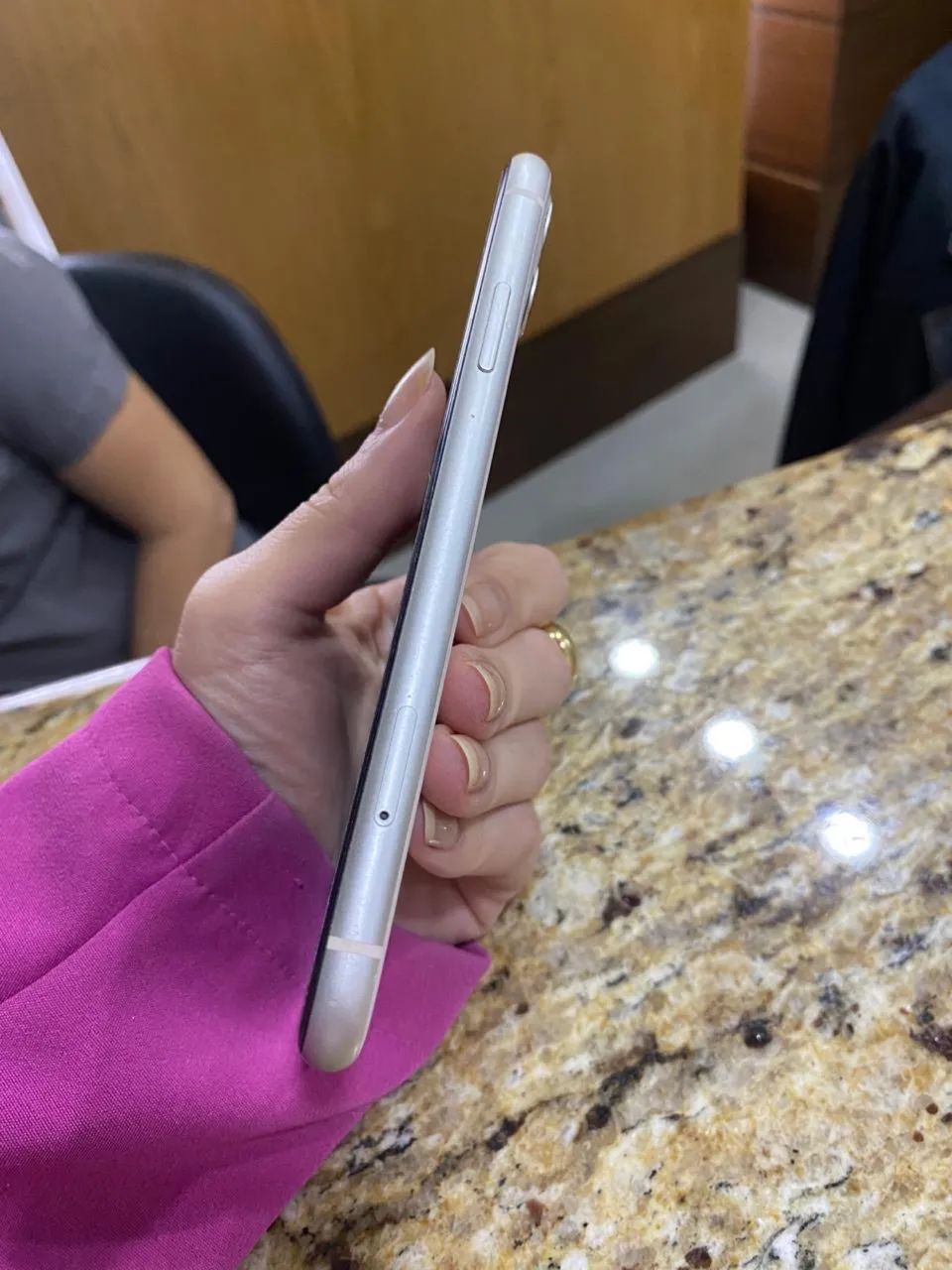 IPHONE 11 -128 g - Foto 4