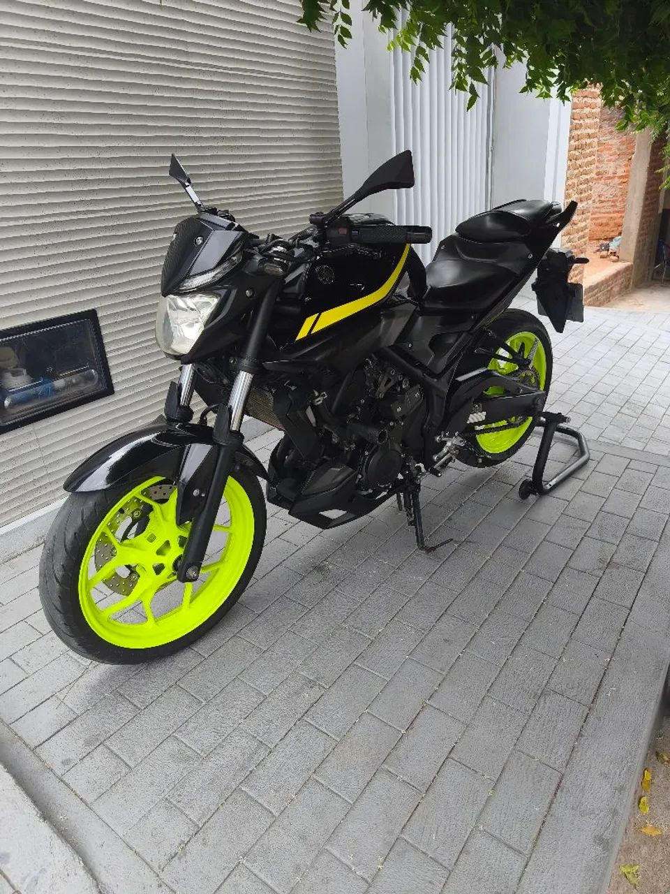 MT 03 