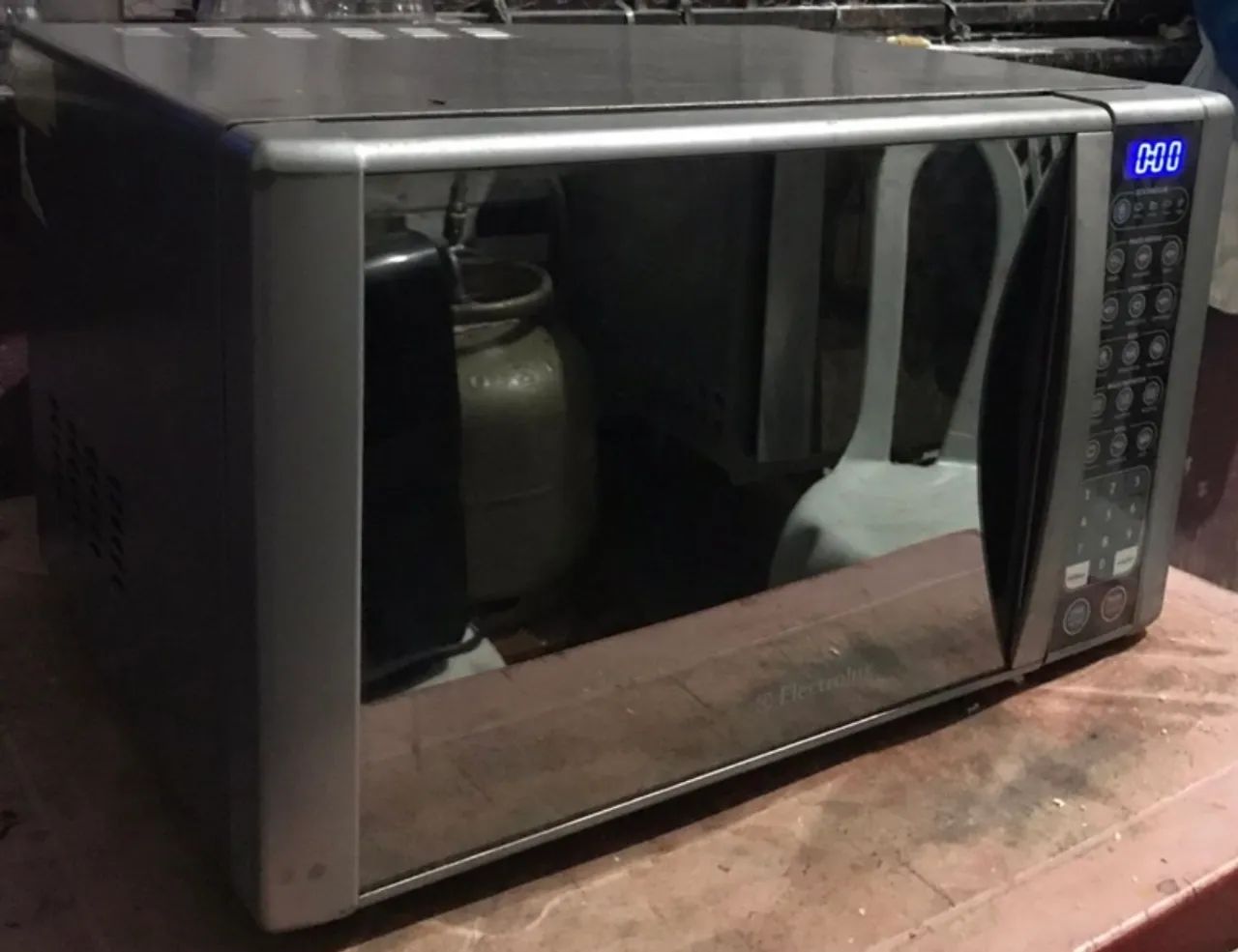 Microondas Eletrolux 36 litros 